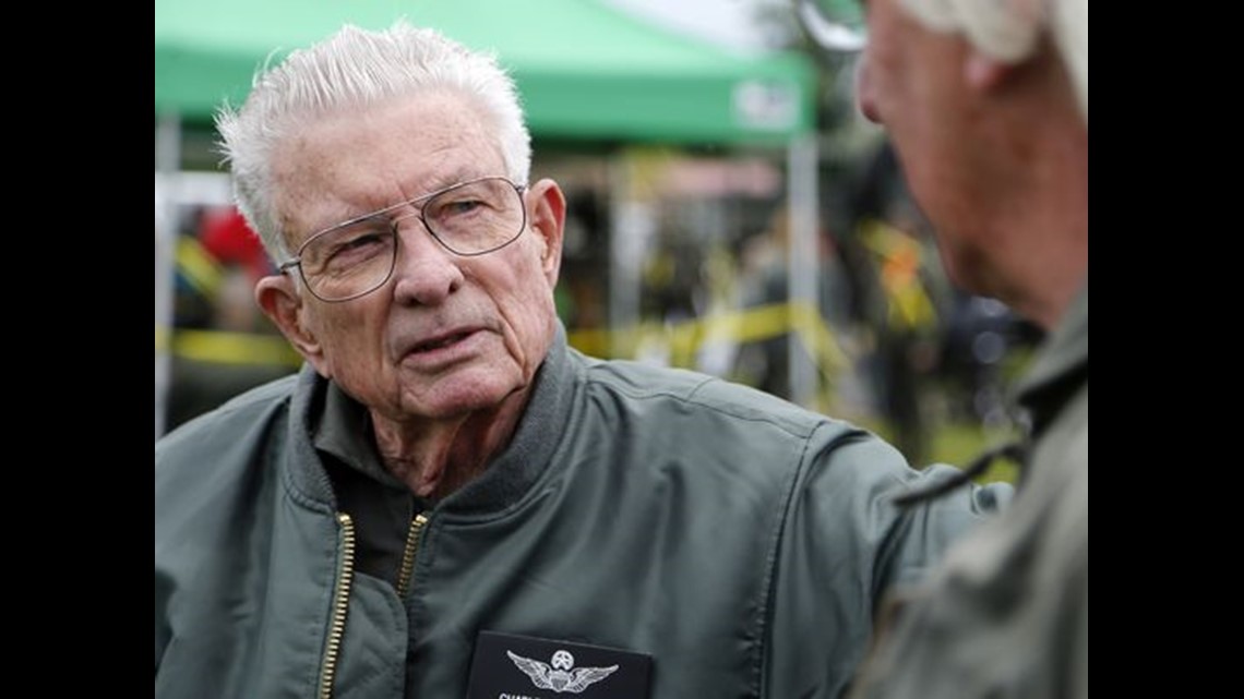 Heroic Huey pilot to receive Medal of Honor five decades later | khou.com