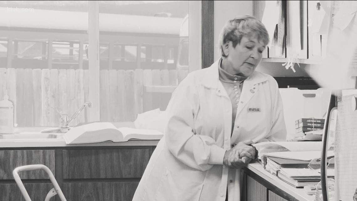 Idaho's first nurse practitioner honored at graduation - Vimarsana News