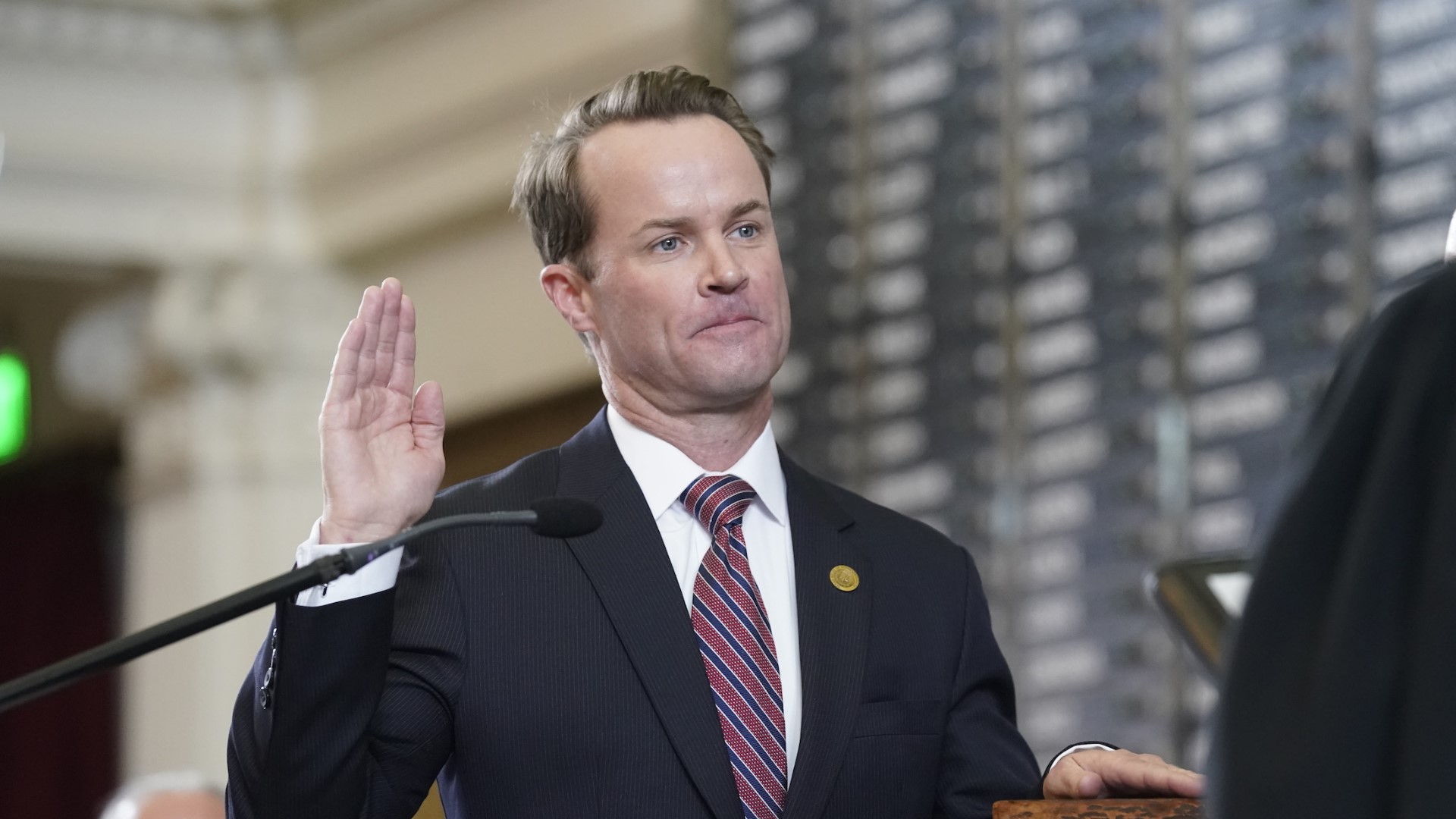 Texas House formally elects Speaker Dade Phelan
