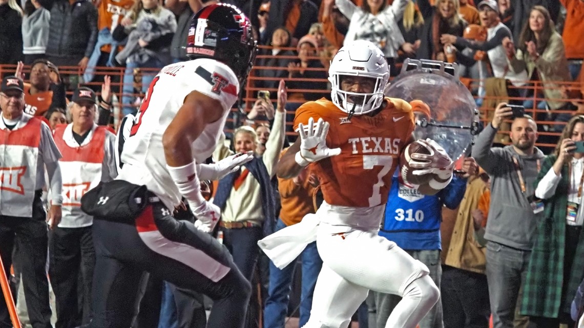 Texas clinches Big 12 Championship berth with blowout win over Texas Tech