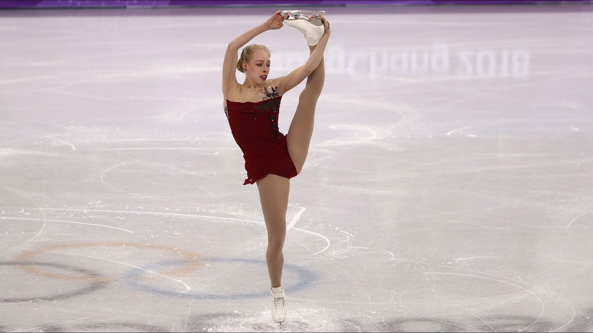 Costume malfunction causes near disaster for figure skater