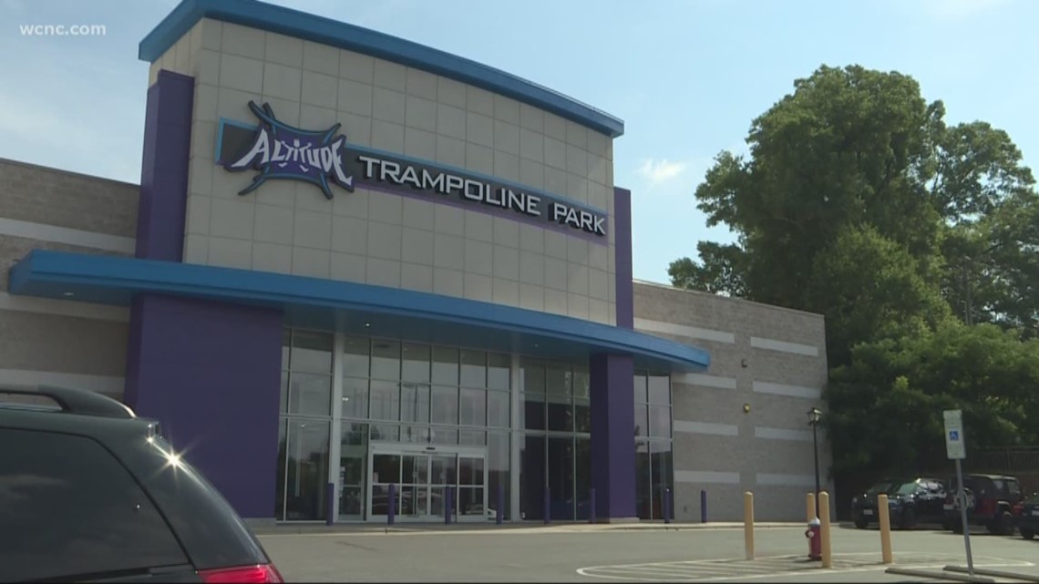 18 Year Old Breaks Leg At Altitude Trampoline Park In Gastonia Khou Com