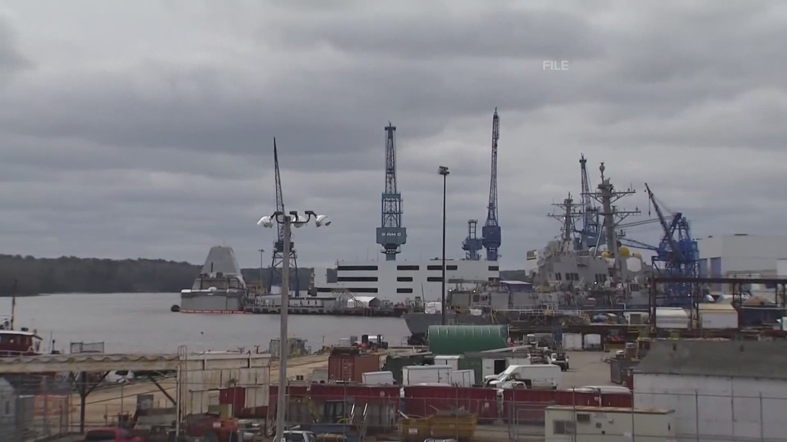 Layoffs at Maine's Bath Iron Works in midst of strike