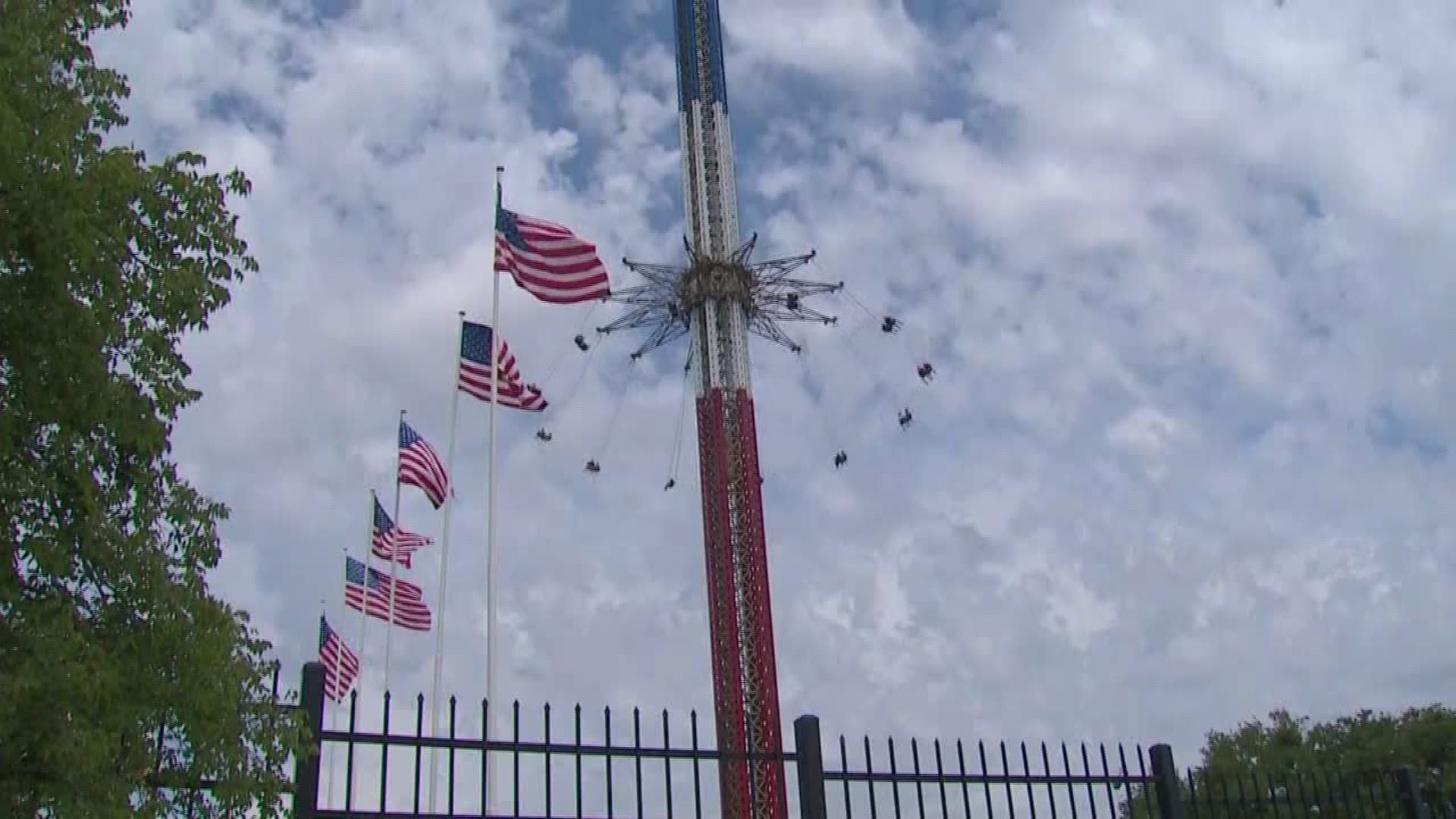 Six Flags removes Confederate flag