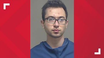 Man suspected of killing mother, sister arrested at Dallas airport while waiting for flight, police say