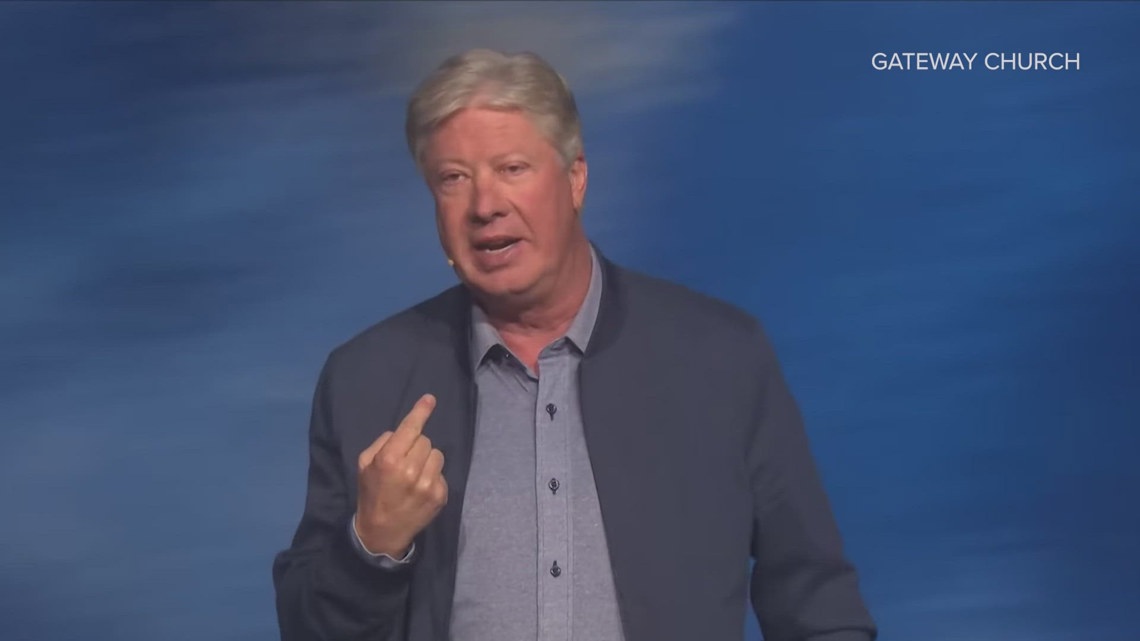 Woman says Gateway Church pastor Robert Morris first molested her when she was 12-years-old
