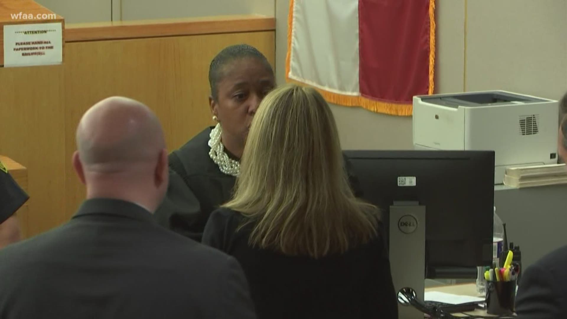 “This is your job,” the judge said, opening the book. The judge mentioned John 3:16, saying this will strengthen her. Guyger nodded her head.