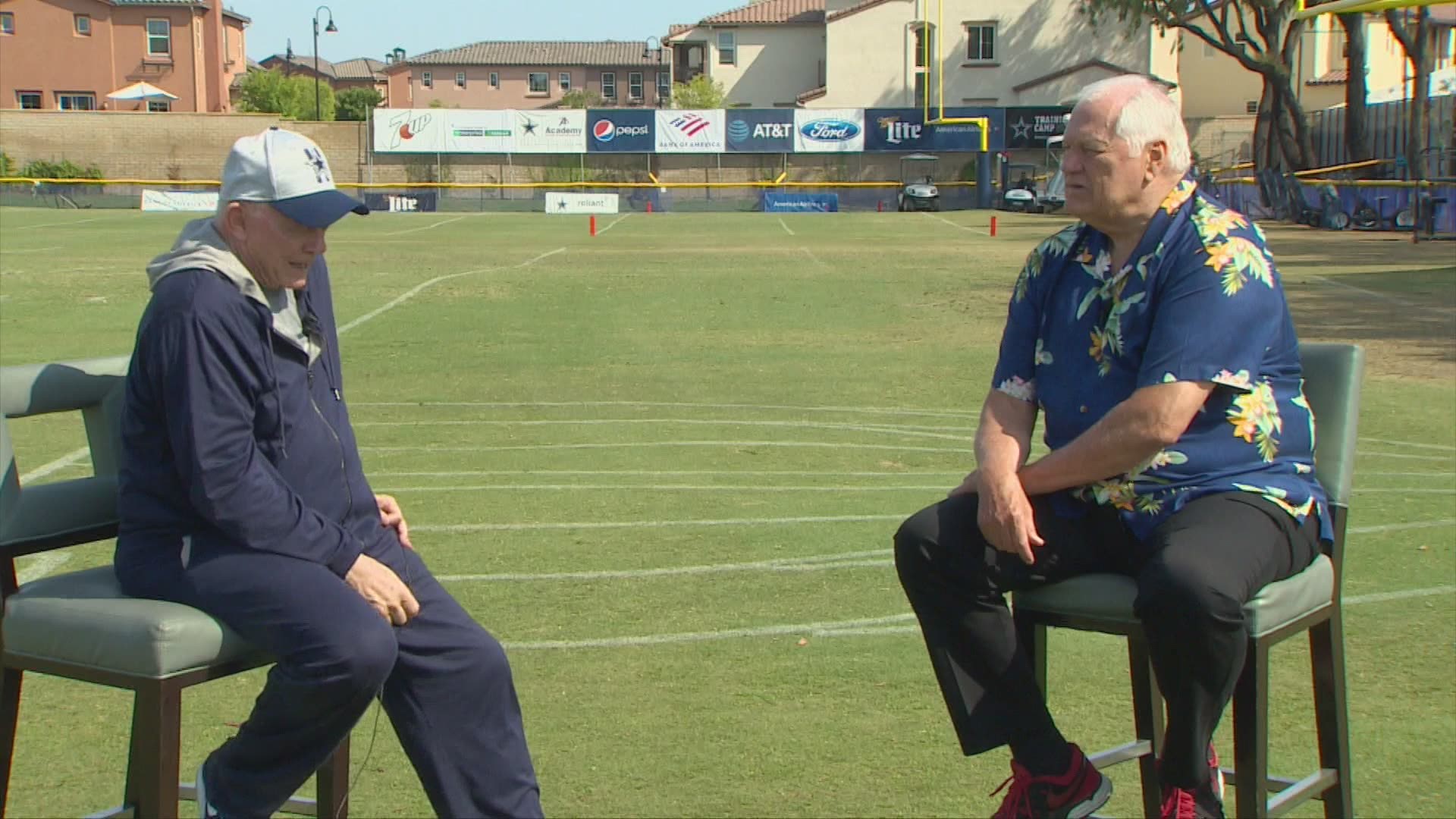 Dale Hansen sits down with Jerry Jones in Oxnard for the final time.