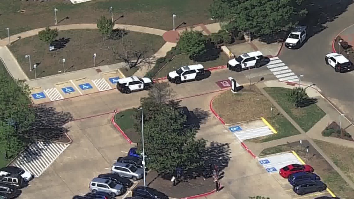 Penembak aktif Texas: Universitas, perguruan tinggi menerima panggilan tipuan