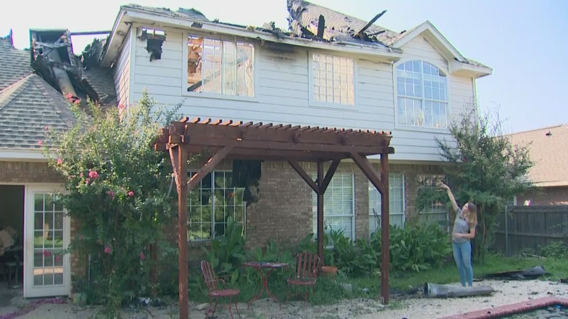 Family loses McKinney home to lightning strike