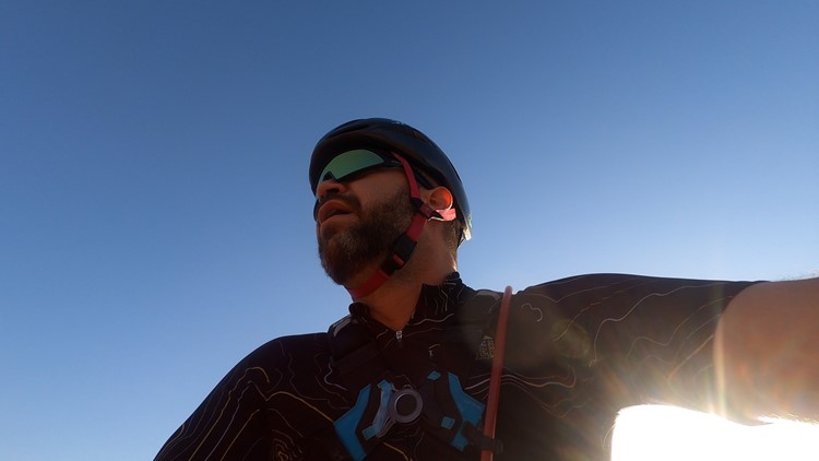 Early onset Parkinson's diagnosis not keeping North Texas triathlete from chasing his dreams