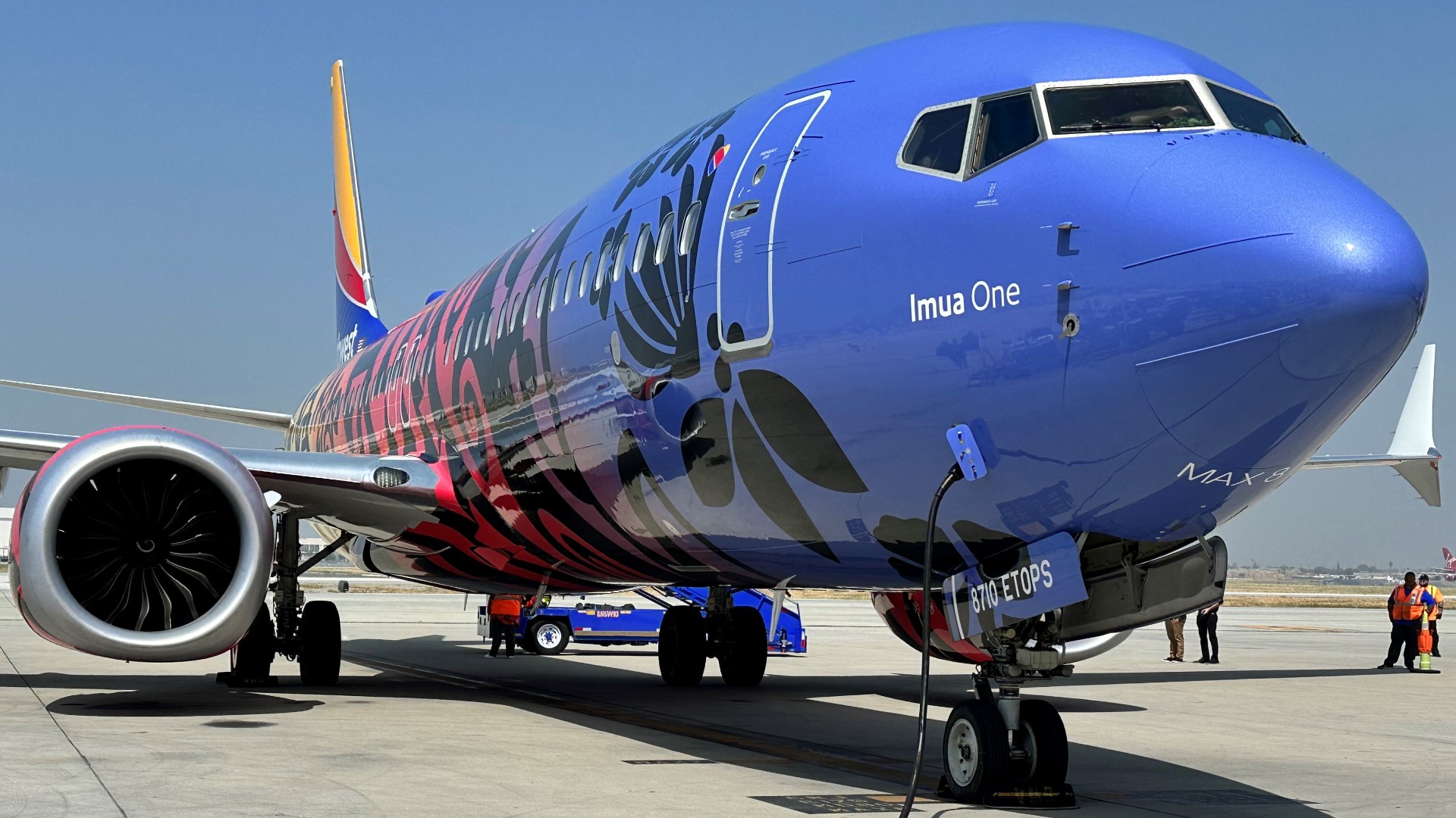 Southwest Airlines adds inseat power charging ports on 737