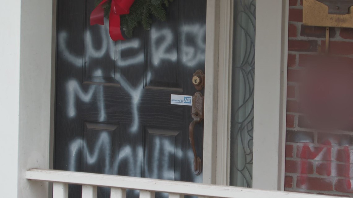 Louisville residence of Mitch McConnell vandalized overnight