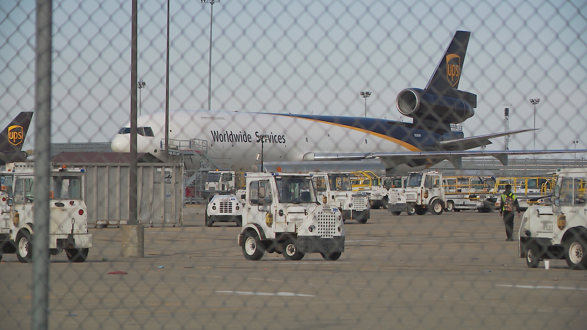 UPS, Fedex ground MD-11 aircraft days after deadly crash | khou.com
