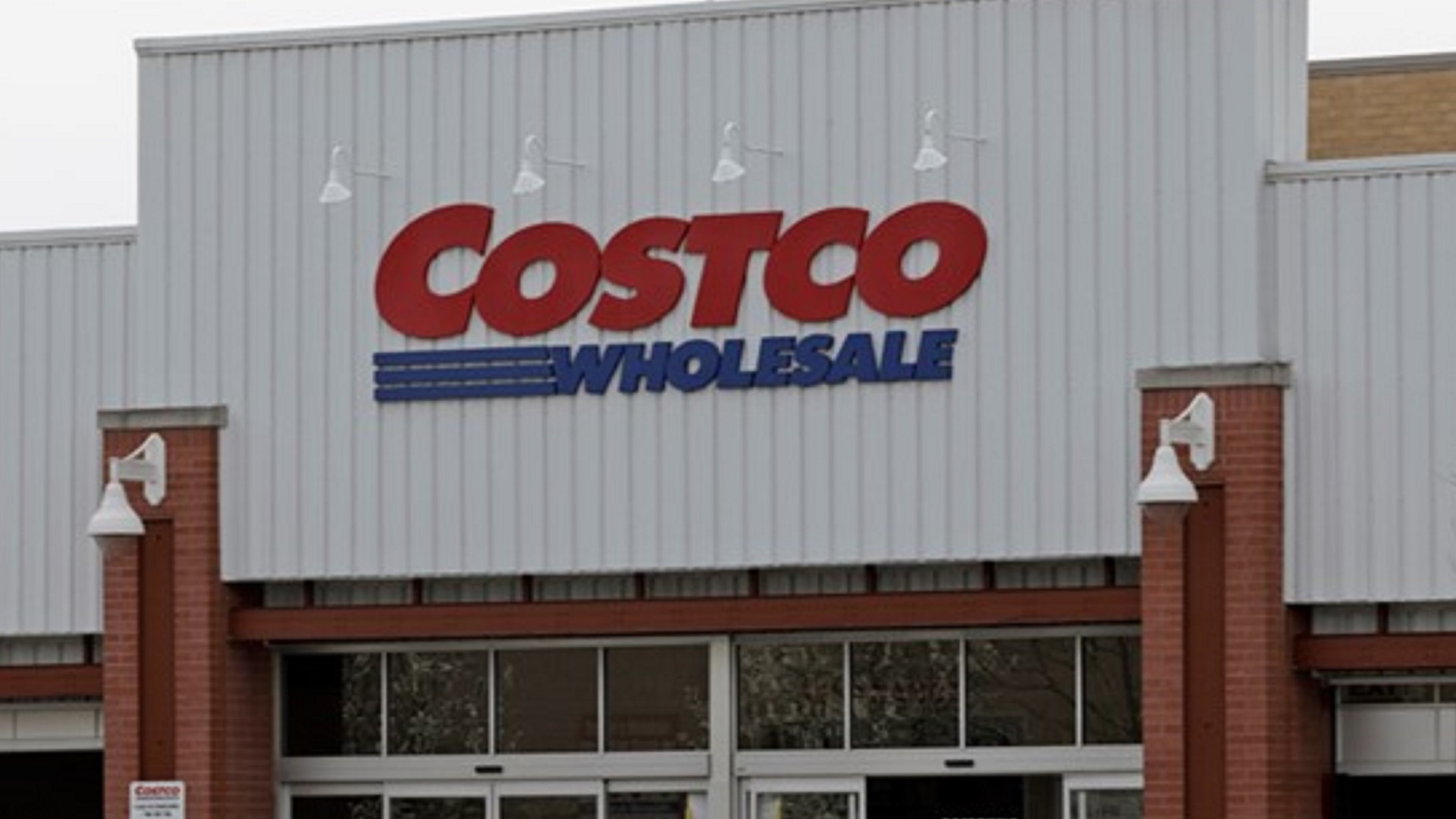 Costco extends senior hours indefinitely as COVID19 cases rise