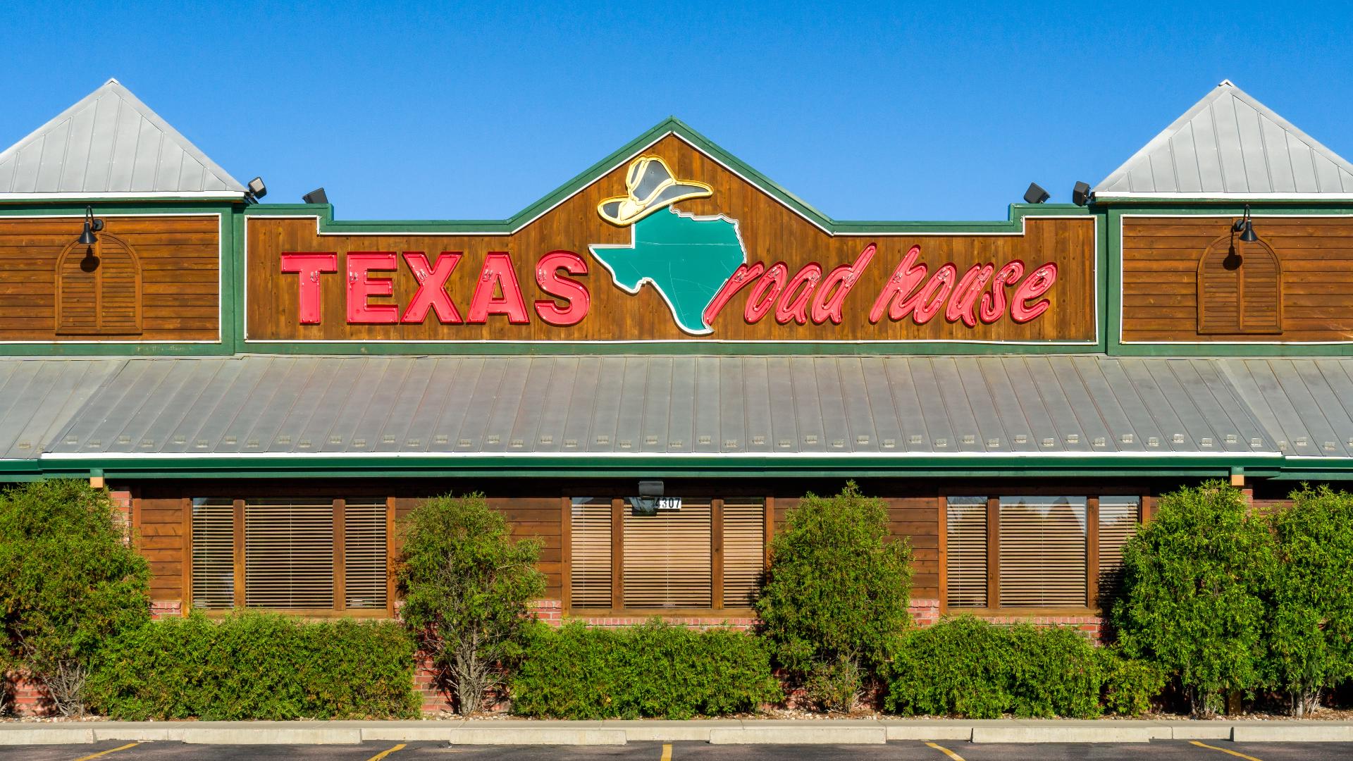 When police got to the restaurant, they found several victims who were injured as a result of a fight inside.