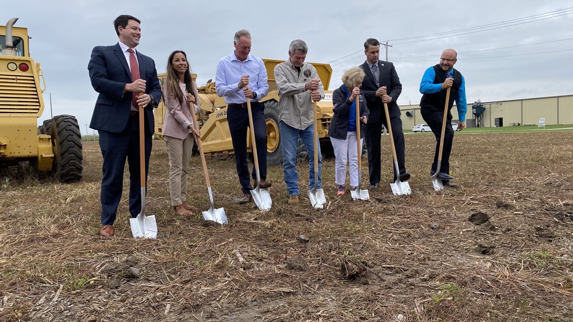 Napoleon hopes to lure jobs with new $6.5 million building - Vimarsana News