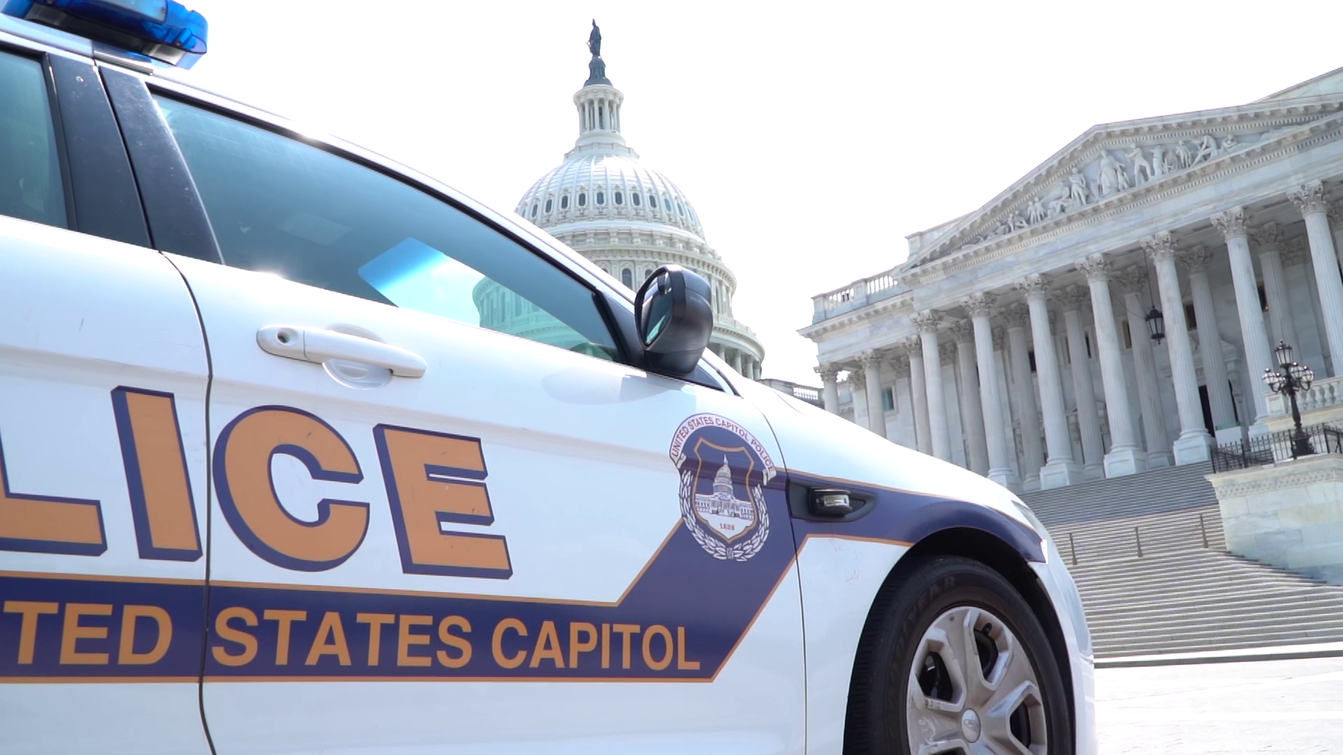 Man arrested with flare gun trying to enter US Capitol | khou.com