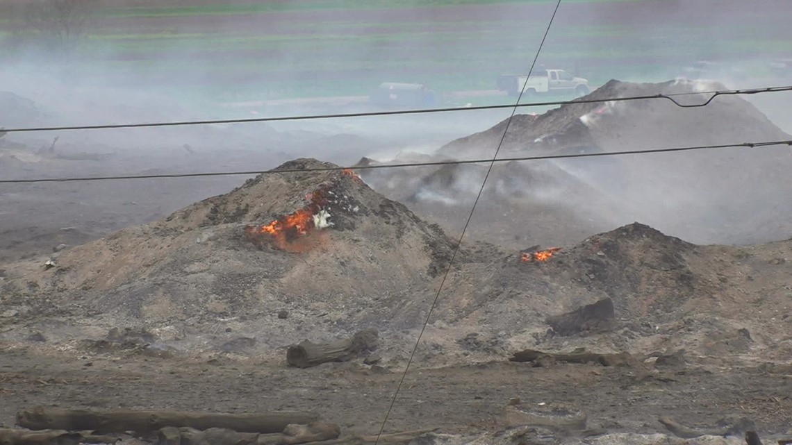 Firefighters can't stop large pile of burning Hurricane Ida debris - Vimarsana News