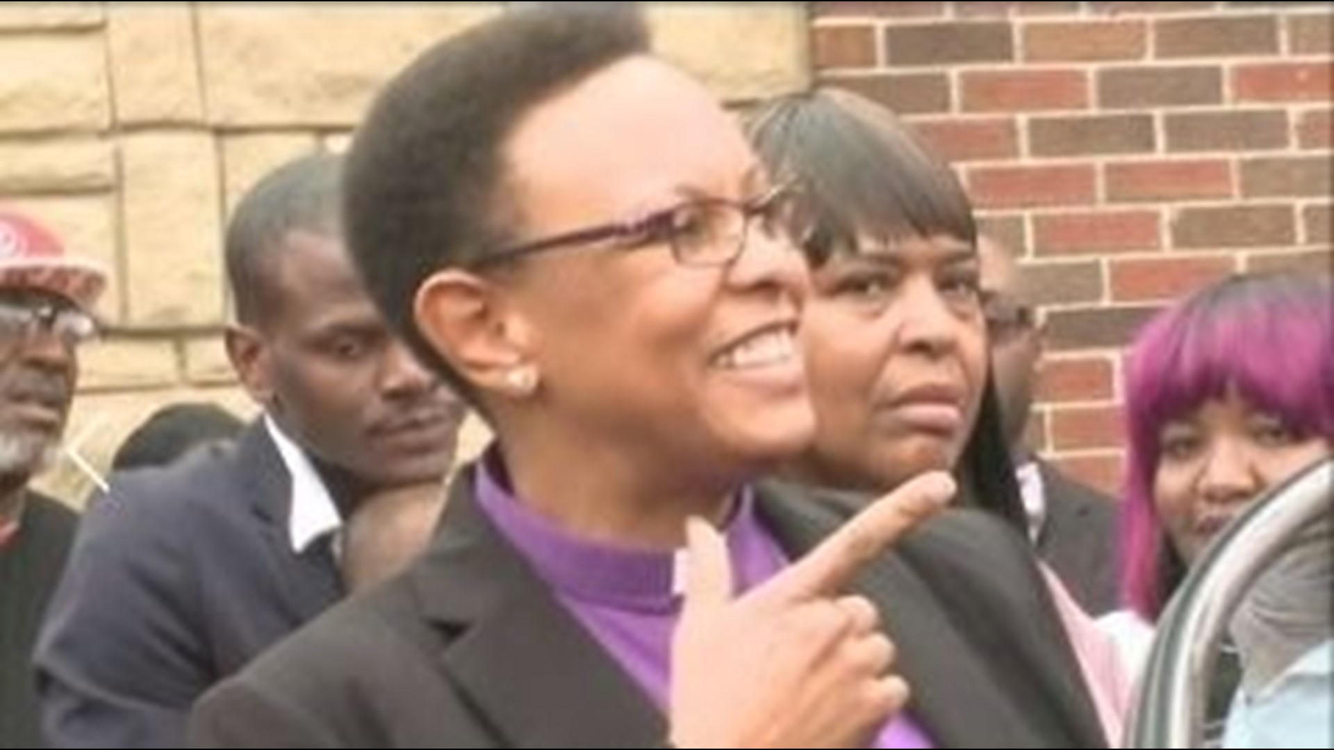 Ex-Atlanta city employee Mitzi Bickers pleads not guilty to new bribery ...