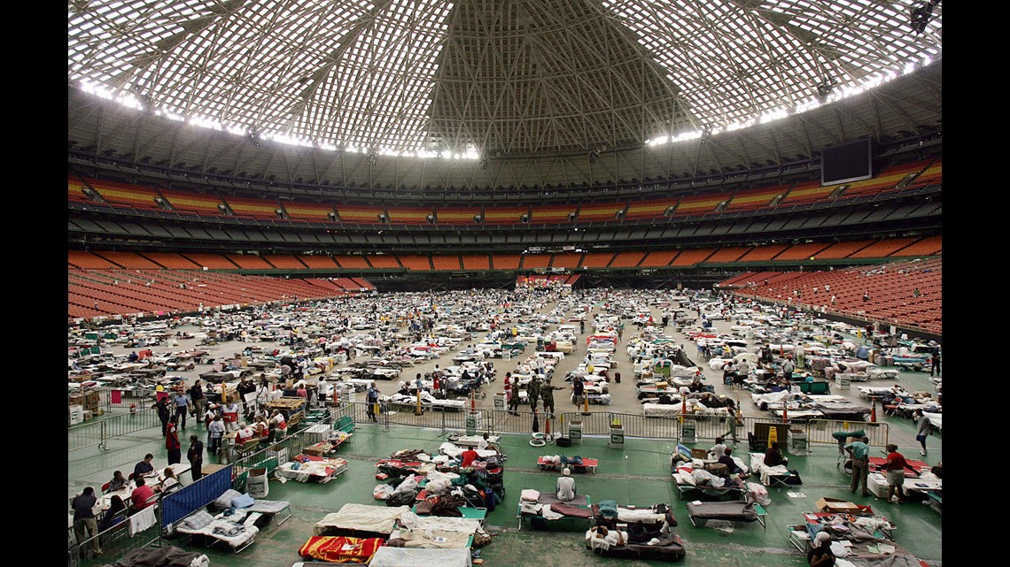 Photos Astrodome thousands of Hurricane Katrina evacuees